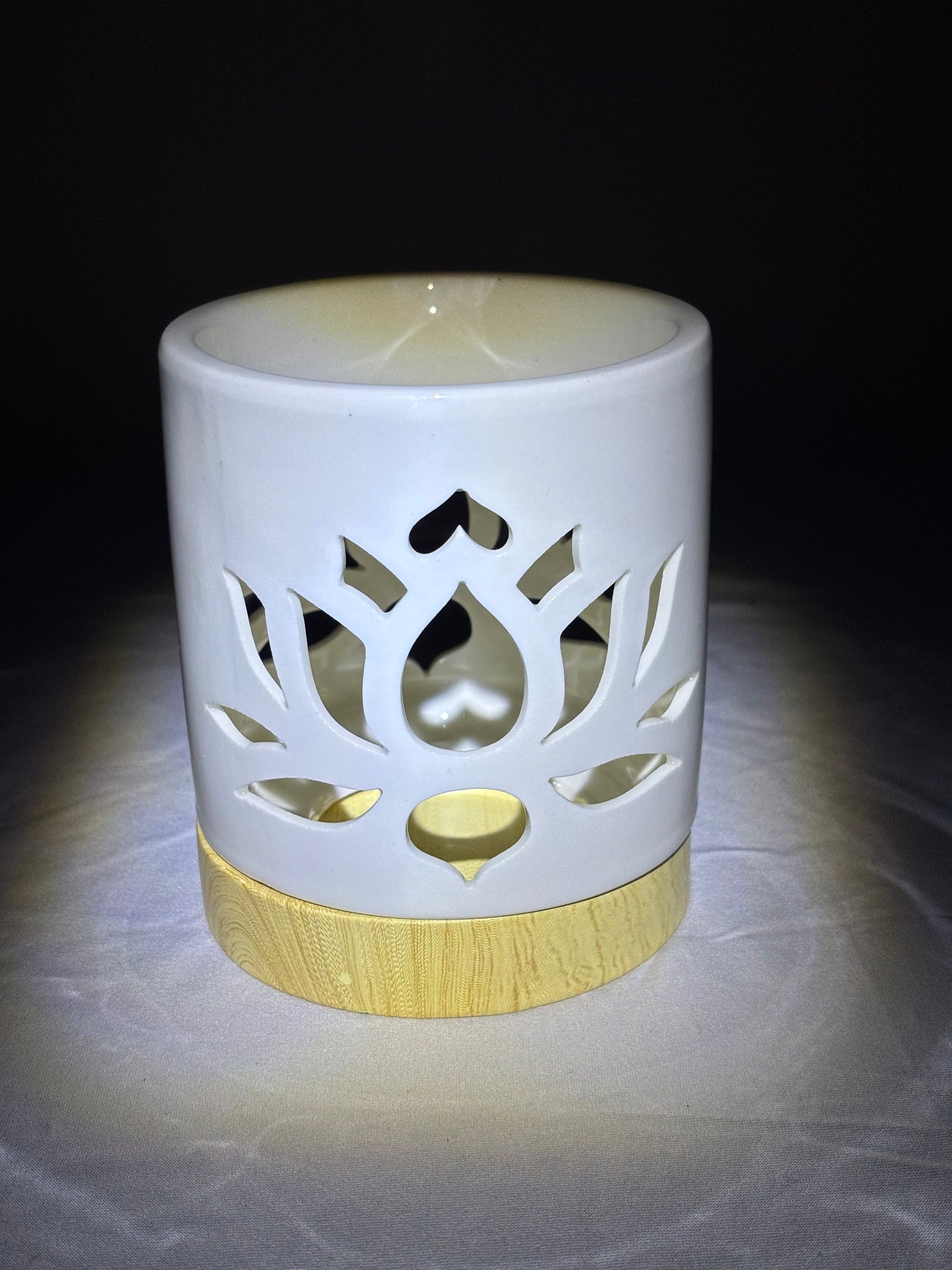 Brûle-Parfum Céramy Nénuphar – Élégance Florale & Bien-Être