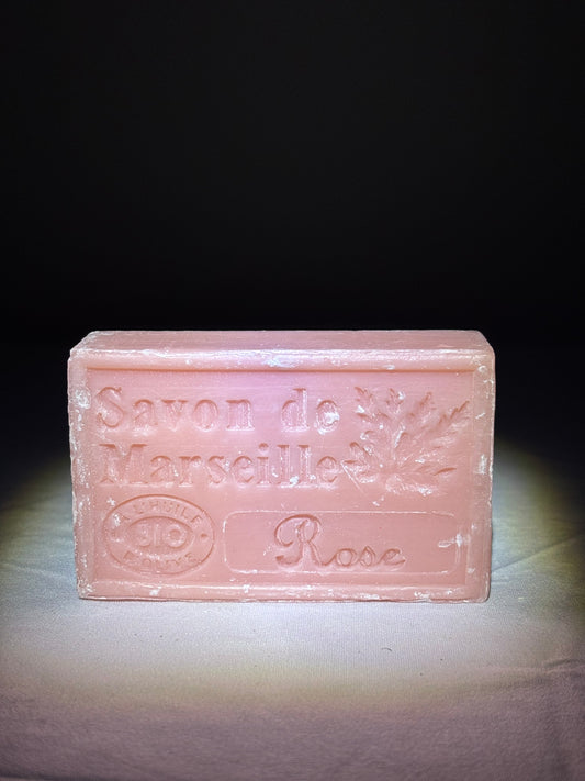 Savon de Marseille à la Rose – 125g – Artisanal, Bio & Naturel